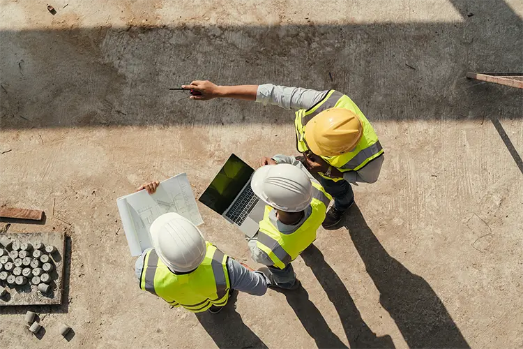 Industrial workers, project lifecycle, labor analytics, blueprints.