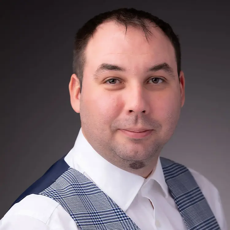 Lubos Vozar Headshot